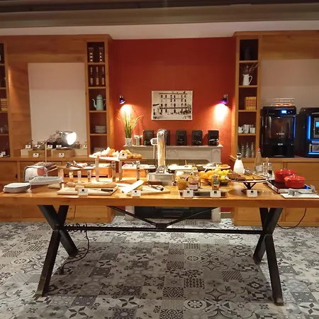 The Originals Boutique, Grand Hôtel Saint-Pierre, Aurillac (Qualys-Hotel)-2